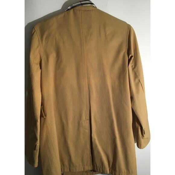 Burberry Tan Trench Coat - Picture 7 of 9